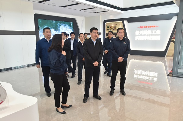 天津市委常委、濱海新區(qū)區(qū)委書記連茂君 調(diào)研走訪金橋集團(tuán)科技公司